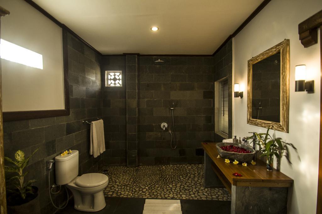 Akusara House Ubud  Ngoại thất bức ảnh