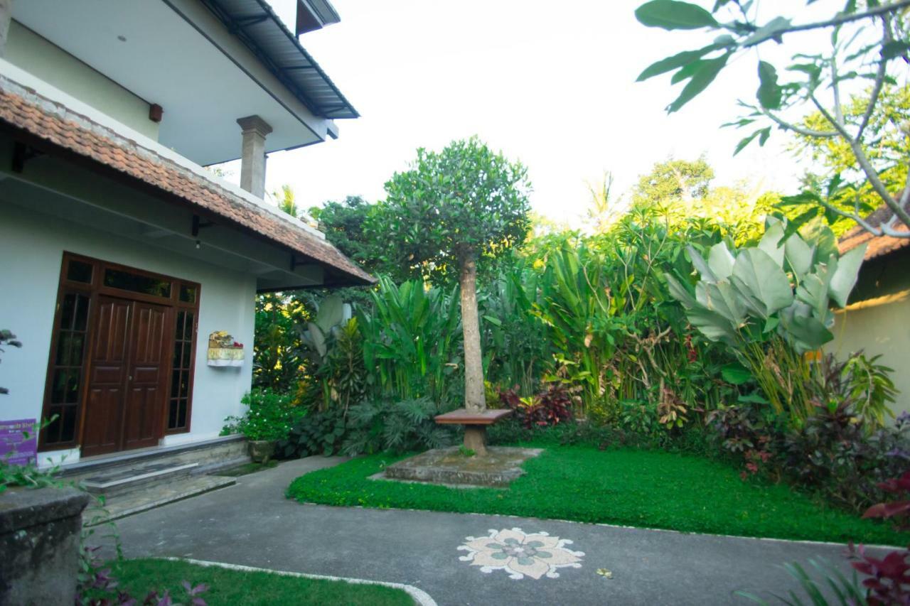 Akusara House Ubud  Ngoại thất bức ảnh